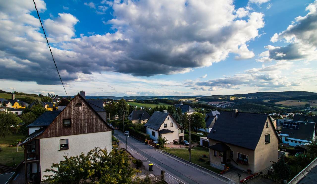 Am Balkon Des Erzgebirges Lejlighed Bernsbach Eksteriør billede
